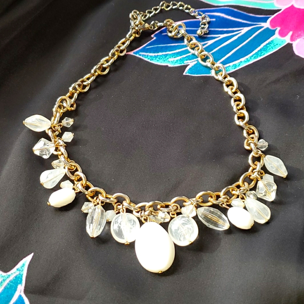 Fashion necklace